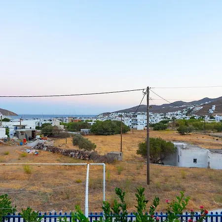 Anesis 1 Livadi (Serifos)